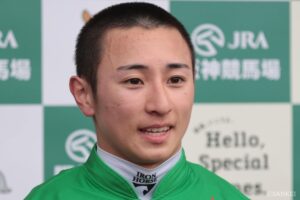 “その日”は目前か…？ファン待望のGⅠ初制覇に挑む注目騎手（5）武豊の記録を塗り替える…父子鷹の穴男