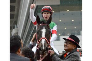 これぞ超絶技巧…天才騎手ダミアン・レーンの神騎乗（2）いつの間にか前に…！ 衝撃の圧勝劇だった名レース