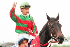 やっぱり1位はレジェンド？19歳でGⅠ獲得は凄すぎ…【歴代最年少GⅠ勝利騎手ランキング】