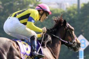 驚きの記録連発…オークス走破タイムトップテン【第5位】地獄の15分…ありえない波乱の中、圧巻だった名牝馬
