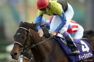 【サンデーサイレンスの後継種牡馬 5選】メンツがエグイ…“偉大な父”のDNAを後世へつなぐ名馬たち