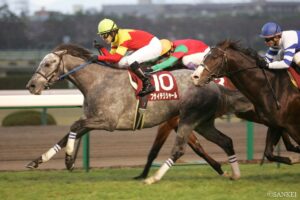 クロフネ産駒最強馬は？獲得賞金ランキング【第10位】史上最強“二刀流ホース”の産駒で最も稼いだのは…？