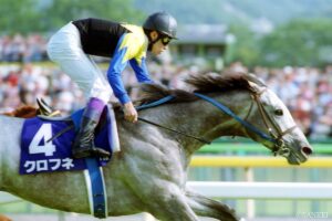 【クロフネ産駒獲得賞金トップテン】 日本競馬史上最強の“二刀流ホース”の産駒で、最も稼いだのは…？