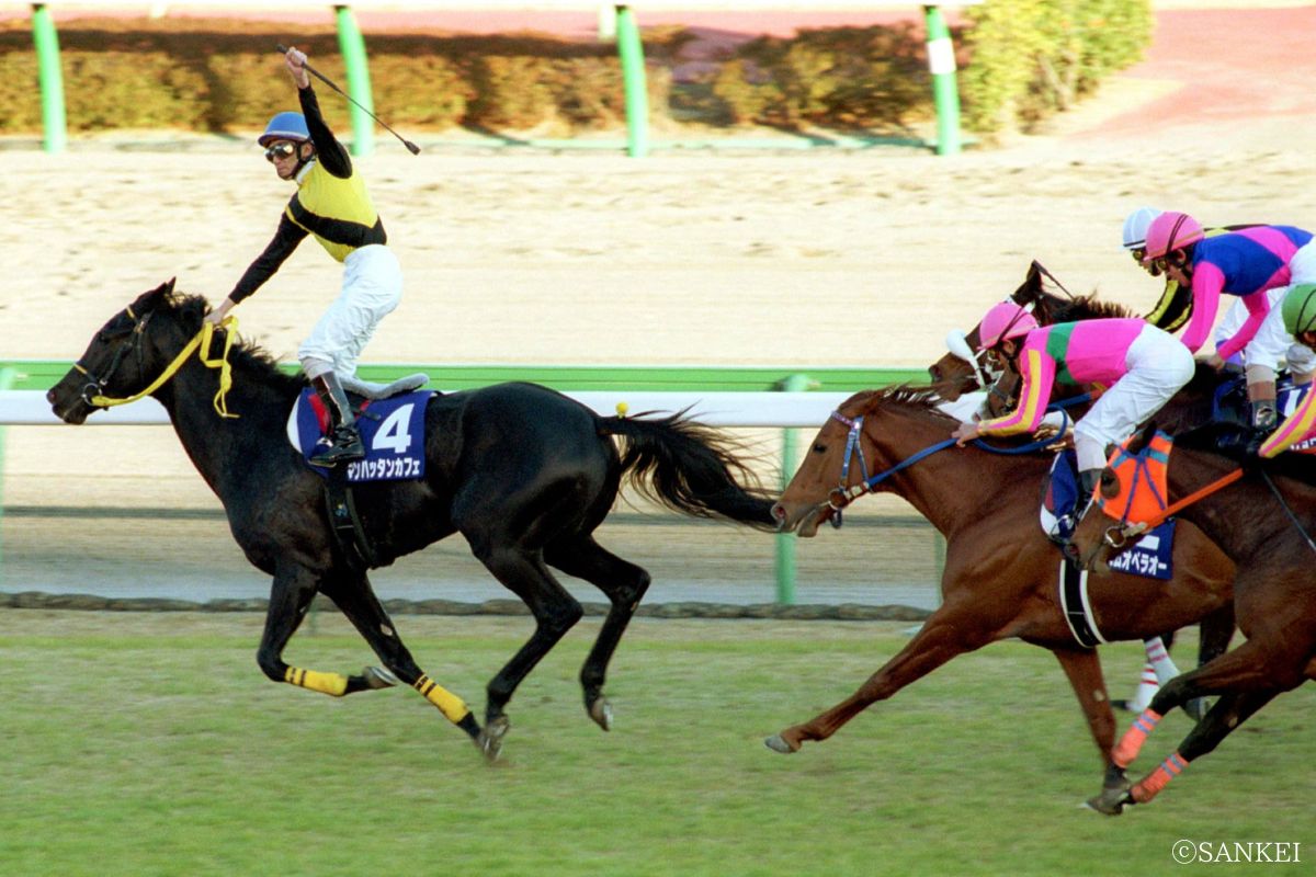 2001年有馬記念/1着マンハッタンカフェ 5着テイエムオペラオー