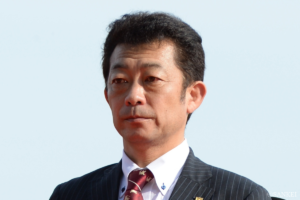 友道康夫（ともみち やすお）プロフィール・国内G1競走勝利｜調教師データベース