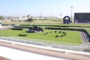 【現地取材】シュトラウス快挙の舞台裏には…“日本人が知らない”アブダビ競馬場の実態とは