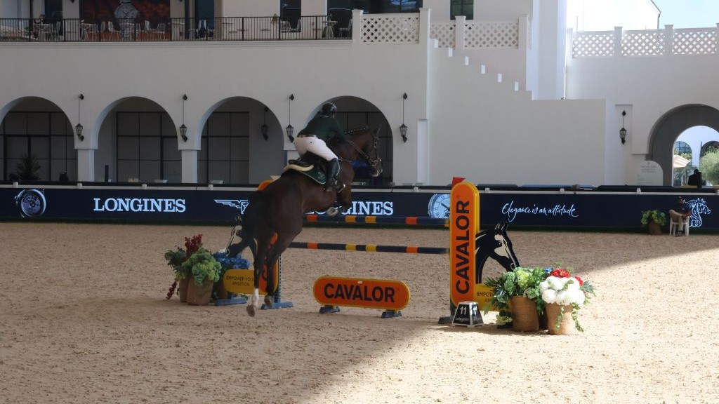 アブダビ競馬場　馬術大会